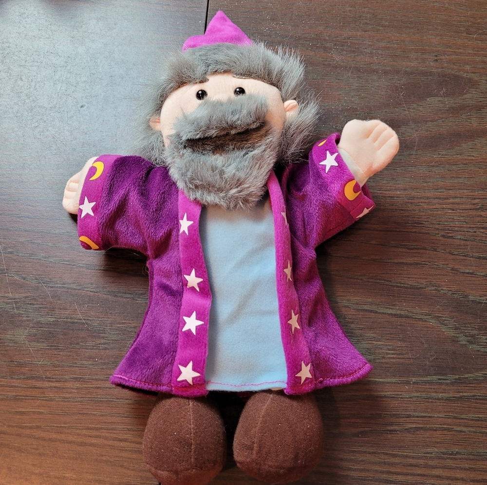 Royal Wizzard puppet purple robe